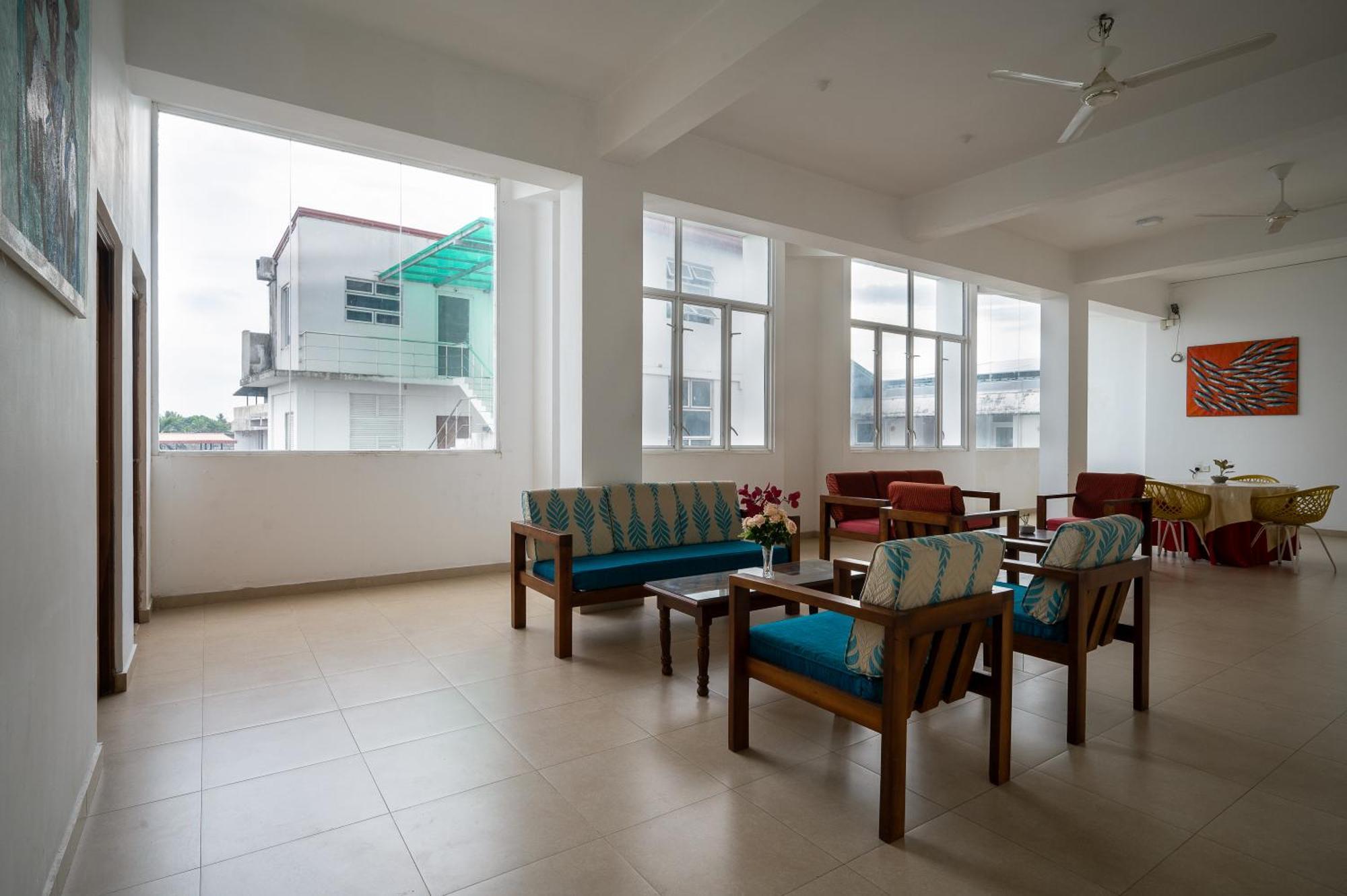 Hotel Oviya Vavuniya Exteriér fotografie