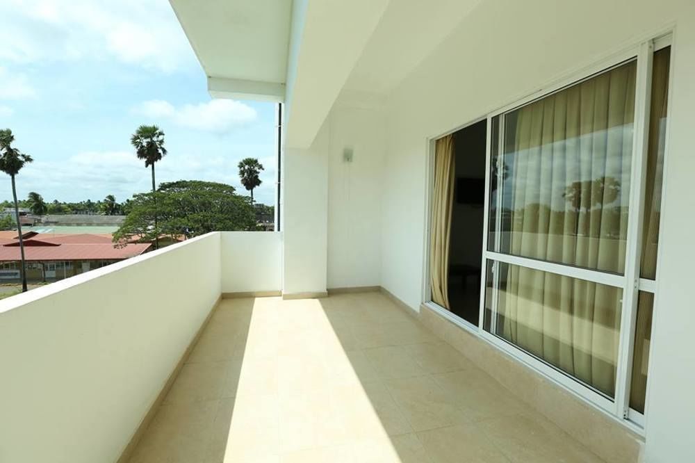 Hotel Oviya Vavuniya Exteriér fotografie